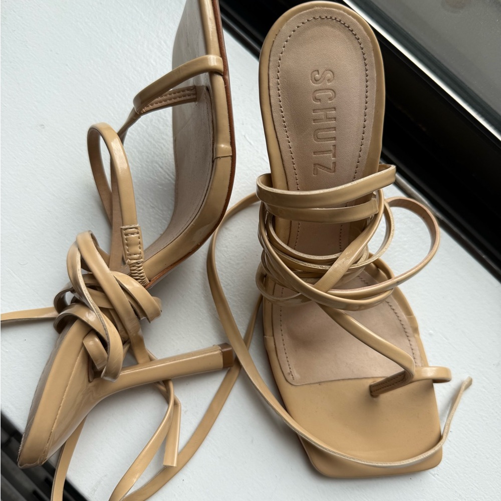 SCHUTZ Tan Strappy Heels Modern Design